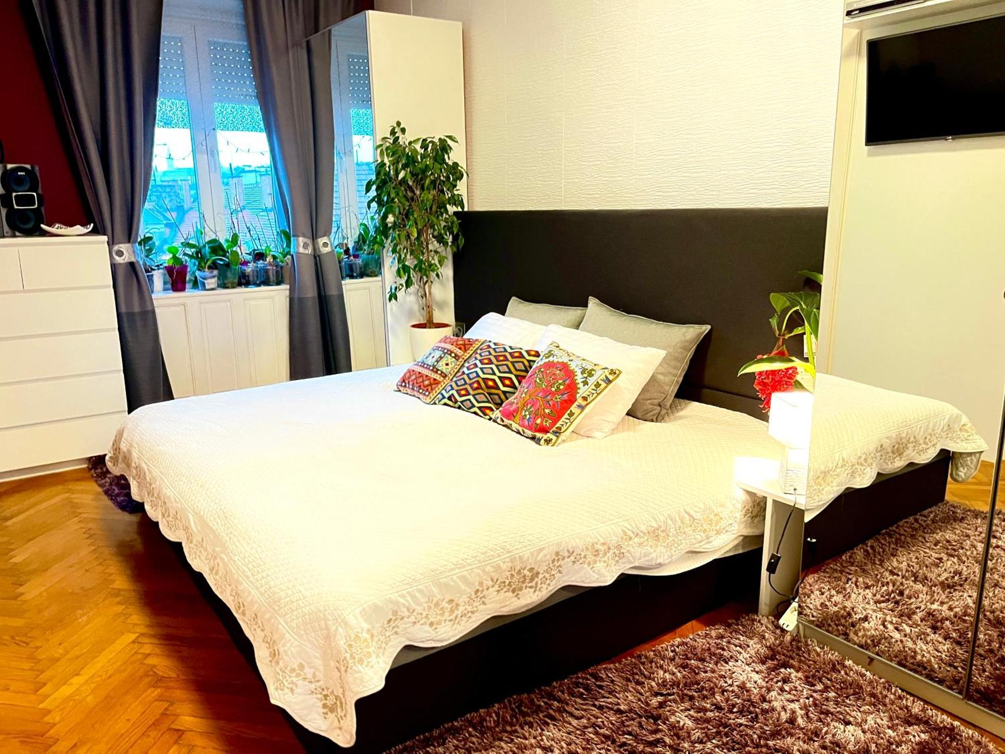 Margaret Bridge Best Spot Apartment Budapest Luaran gambar